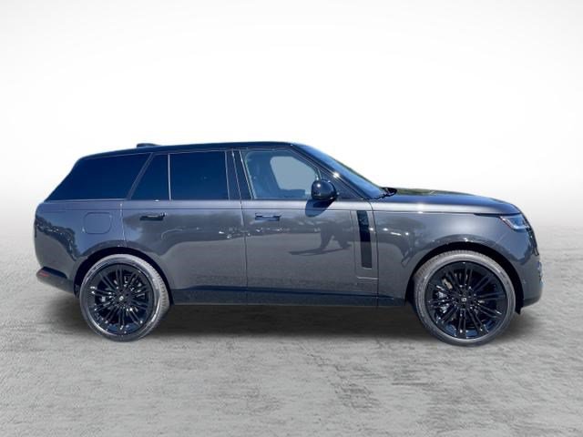 New 2027 Land Rover Range Rover SE AWD/4WD image 4