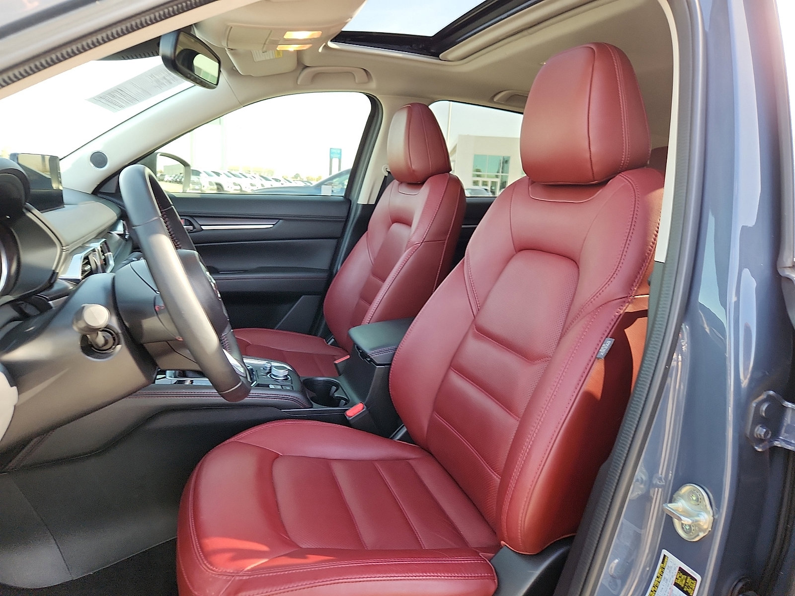 Used 2024 MAZDA CX-5 Carbon Edition image 13