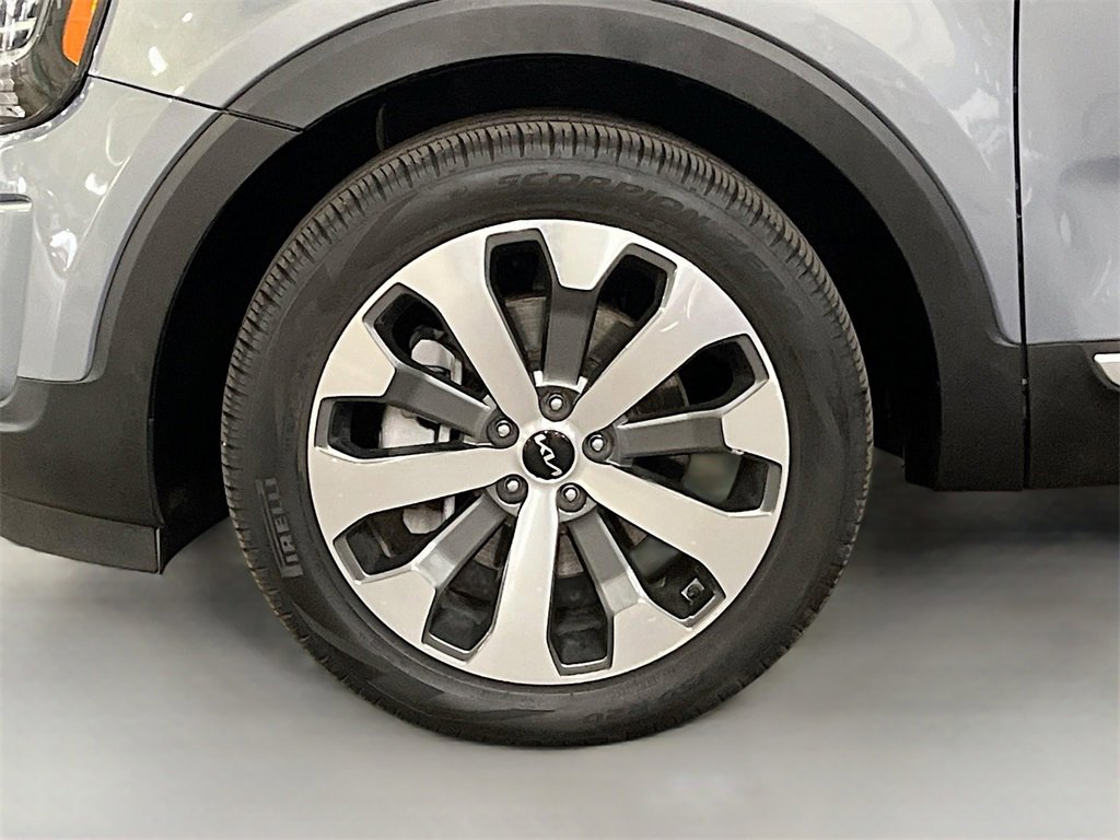 Used 2022 Kia Telluride S image 33