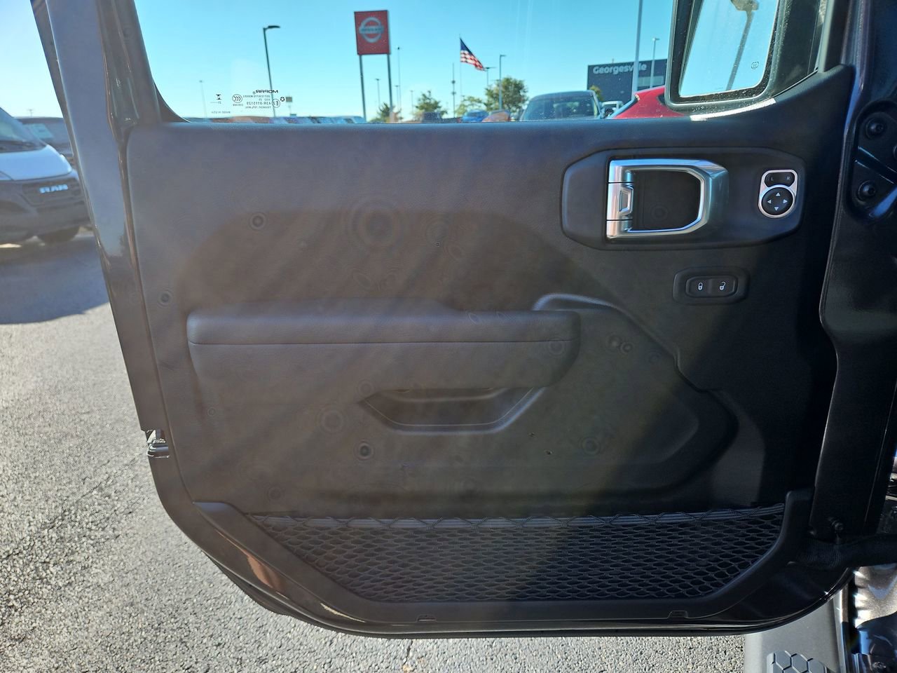 New 2025 Jeep Wrangler Sport S image 19