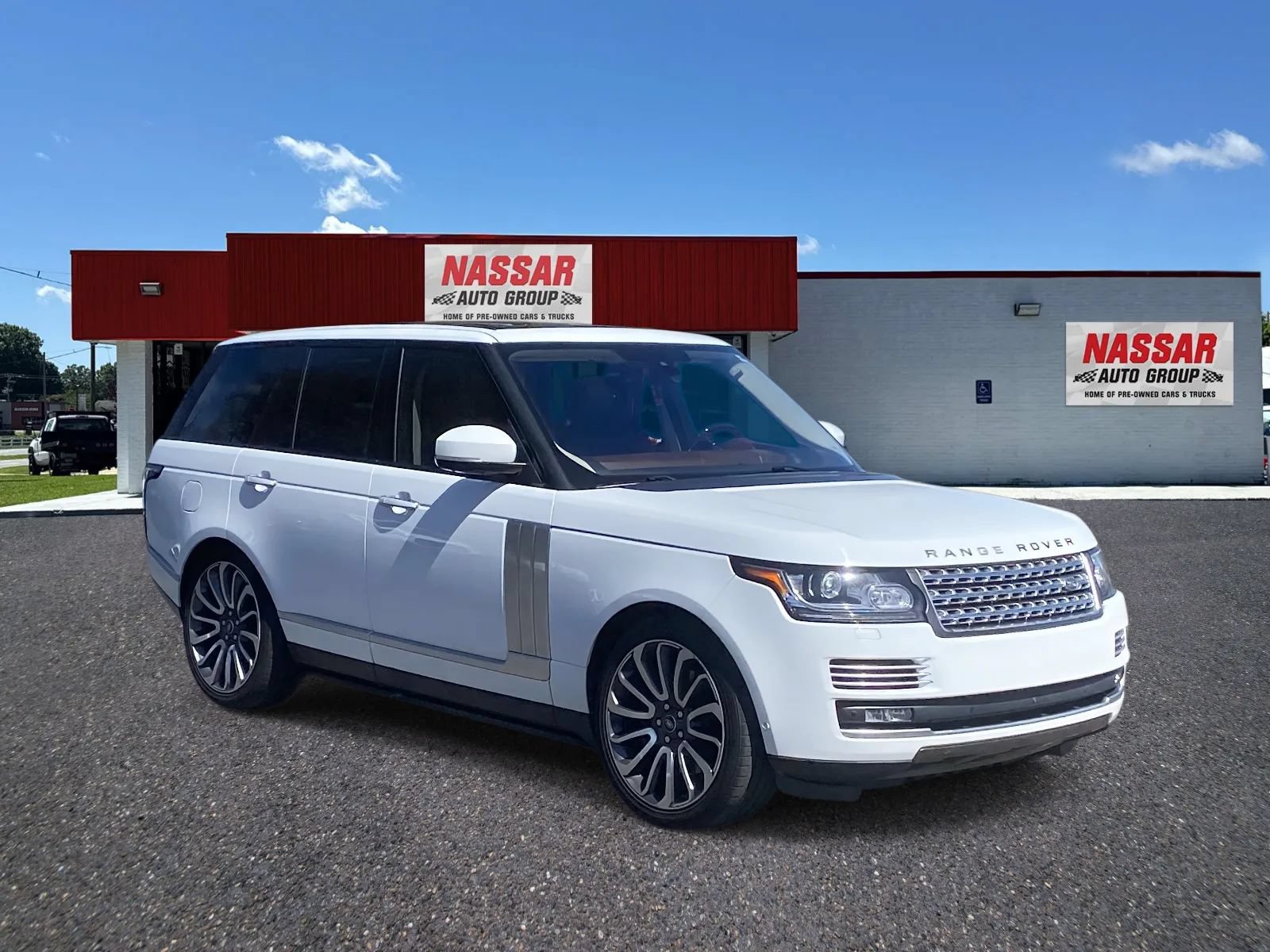 Used 2016 Land Rover Range Rover Autobiography AWD/4WD image 3