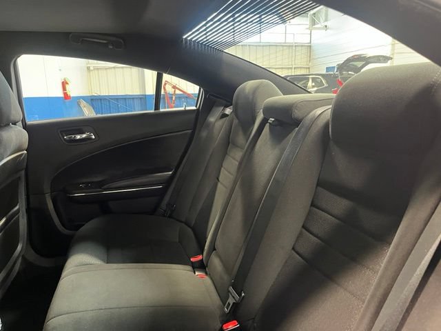 Used 2014 Dodge Charger SXT RWD image 18