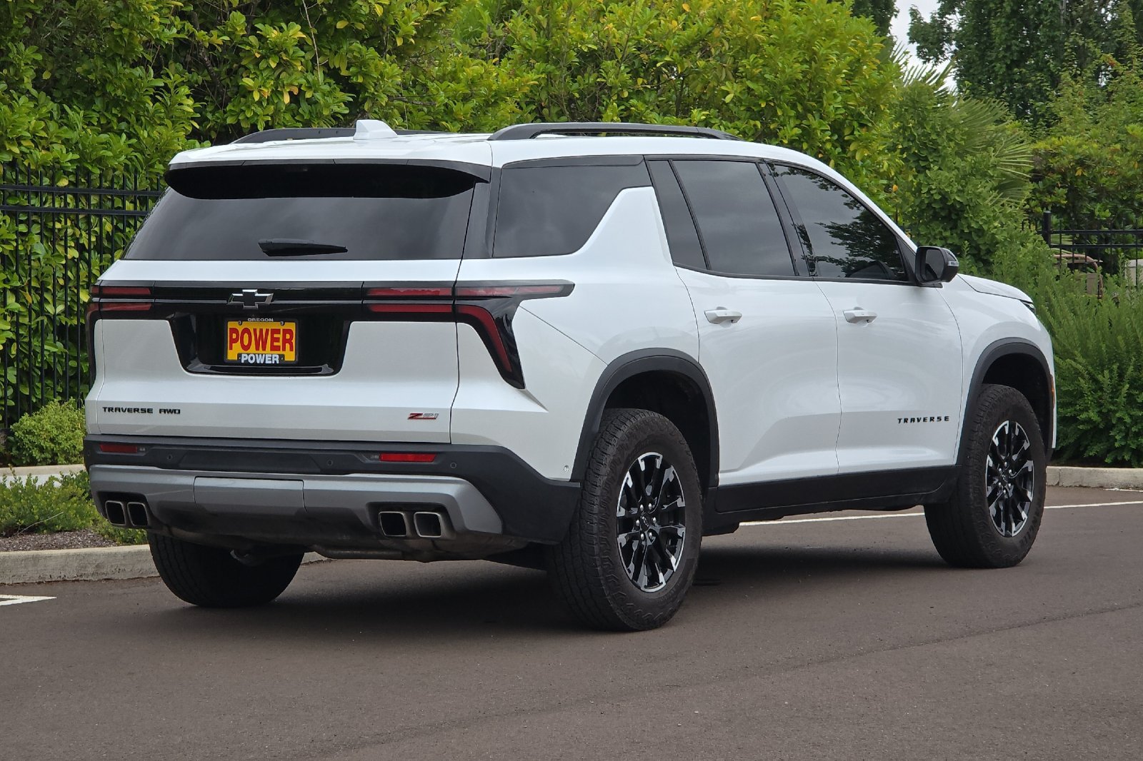 Used 2024 Chevrolet Traverse Z71 w/ Enhanced Driving Package AWD/4WD image 4