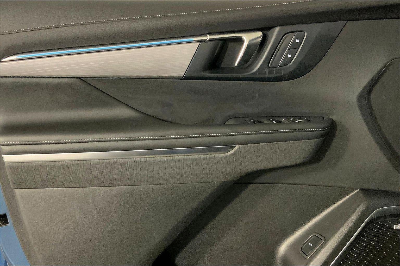 Used 2025 Buick Enclave Preferred image 25