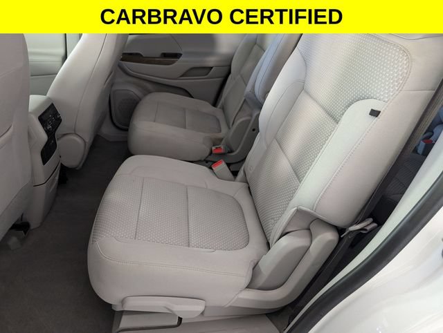 Certified 2021 GMC Acadia SLE w/ Driver Convenience Package FWD image 26