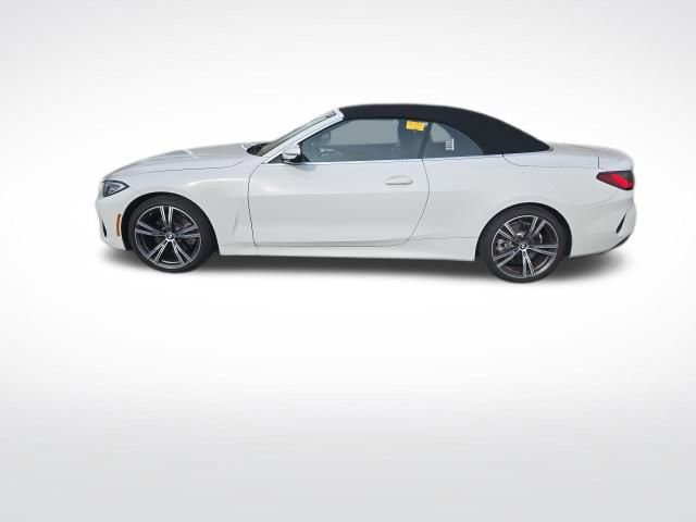 Used 2022 BMW 430i xDrive Convertible w/ Convenience Package image 4