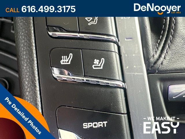 Used 2019 Porsche Macan AWD/4WD image 31