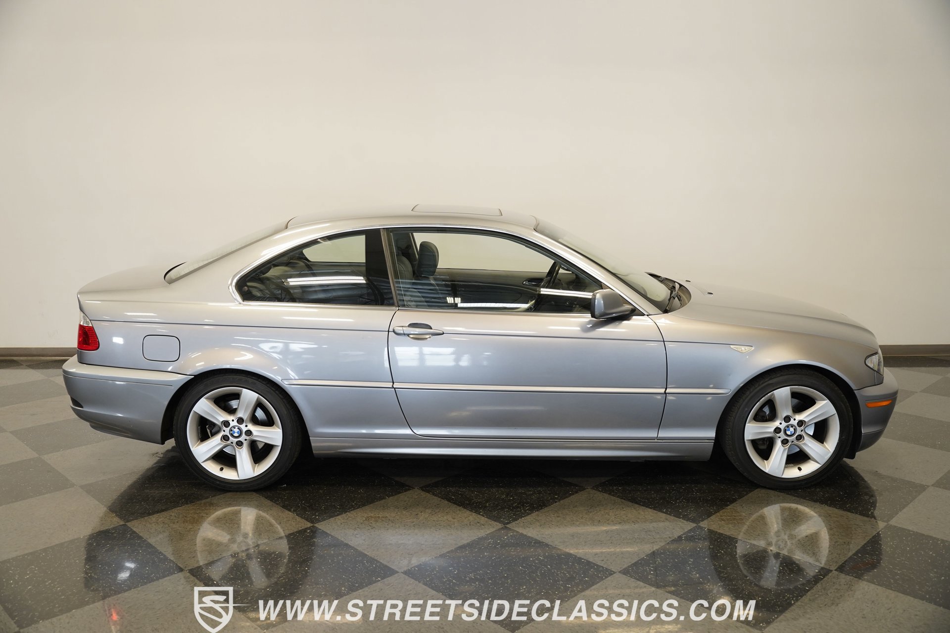 Used 2004 BMW 325Ci Coupe image 30