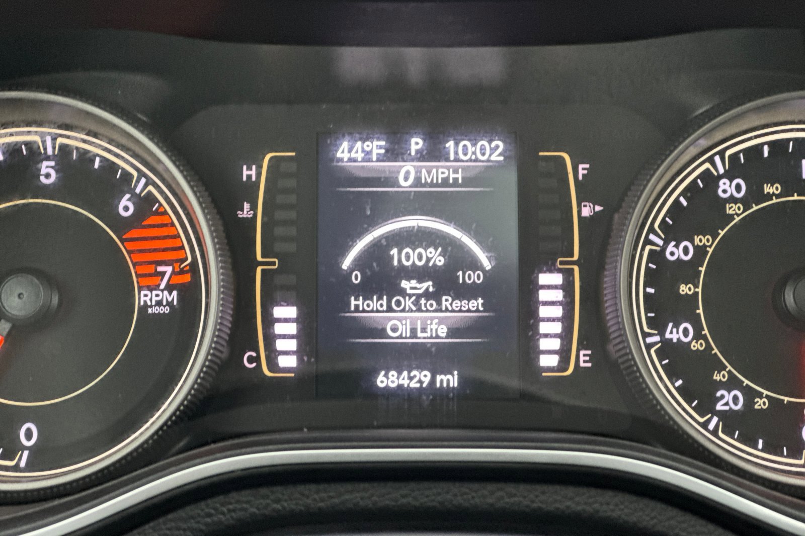 Used 2020 Jeep Cherokee Latitude Plus w/ Comfort/Convenience Group image 25