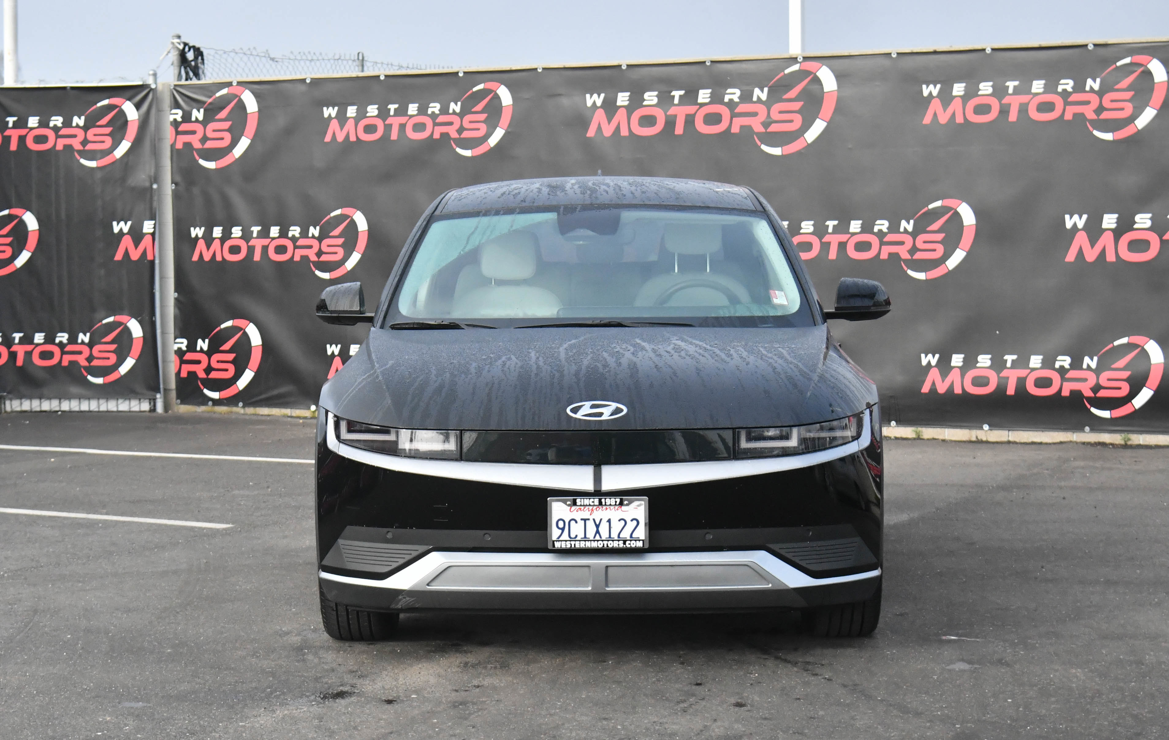 Used 2022 Hyundai Ioniq 5 SEL image 2