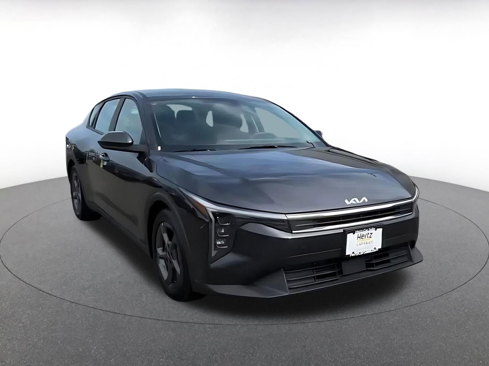 Used 2025 Kia K4 FWD image 3