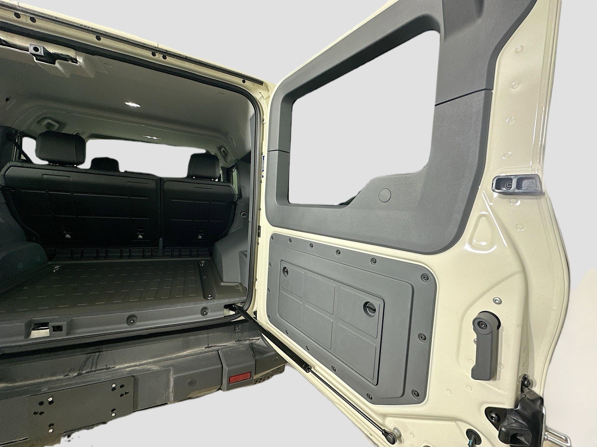 New 2025 INEOS Grenadier Fieldmaster Edition image 42