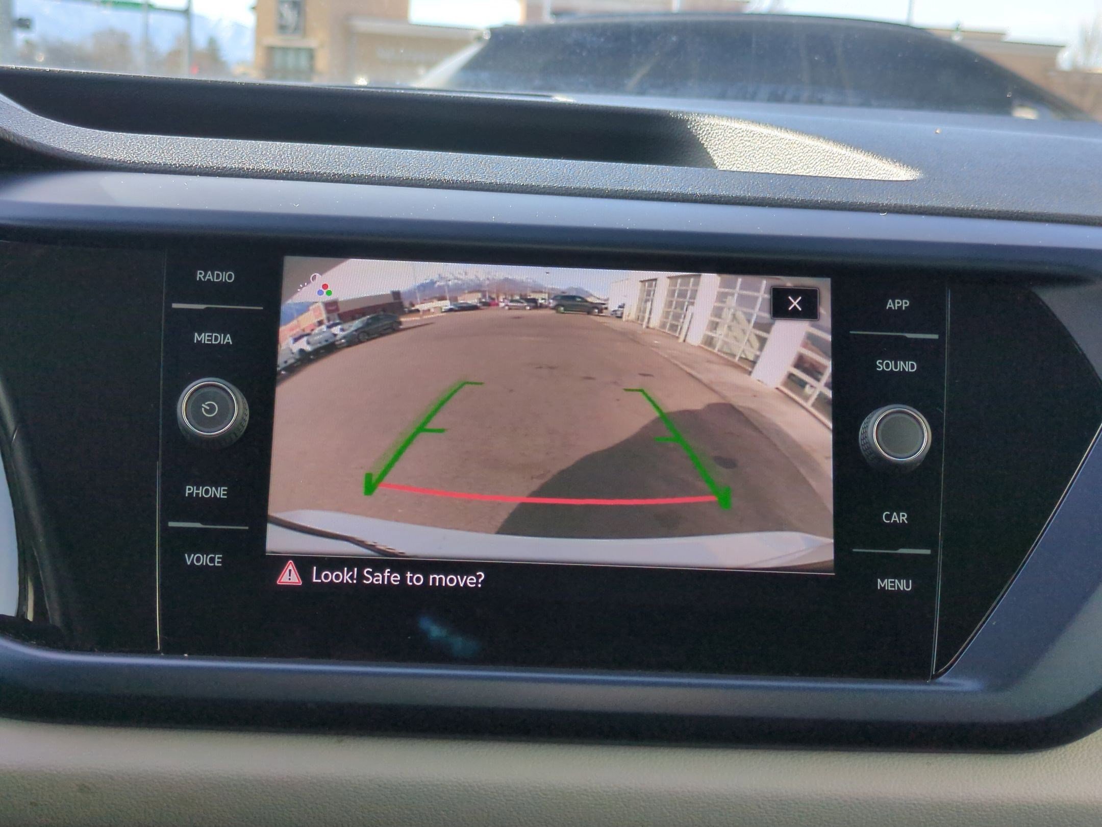 Used 2023 Volkswagen Taos SE image 26