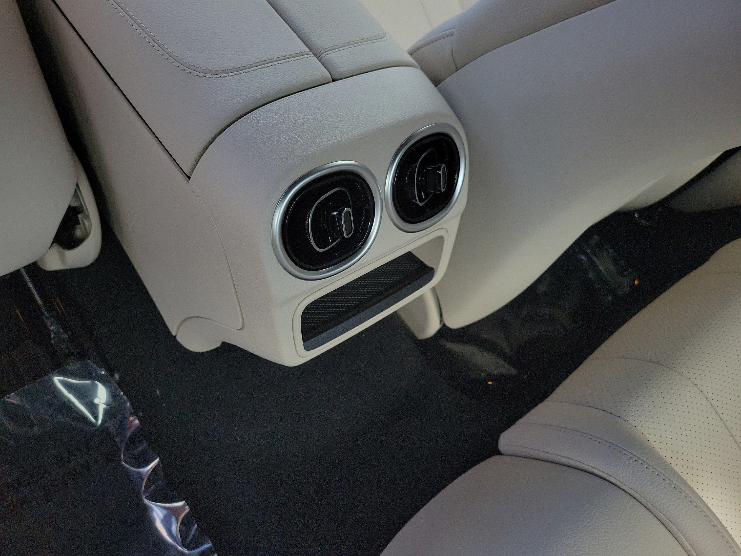 New 2026 Mercedes-Benz CLE 300 4MATIC Coupe image 11