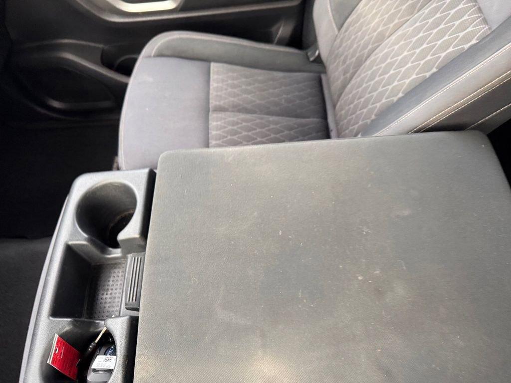 Used 2021 Nissan Titan SV image 23