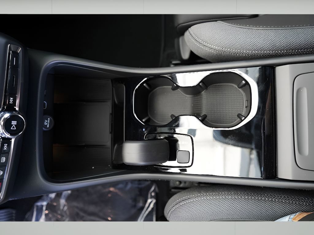 New 2025 Volvo EX40 Core w/ Climate Package image 14
