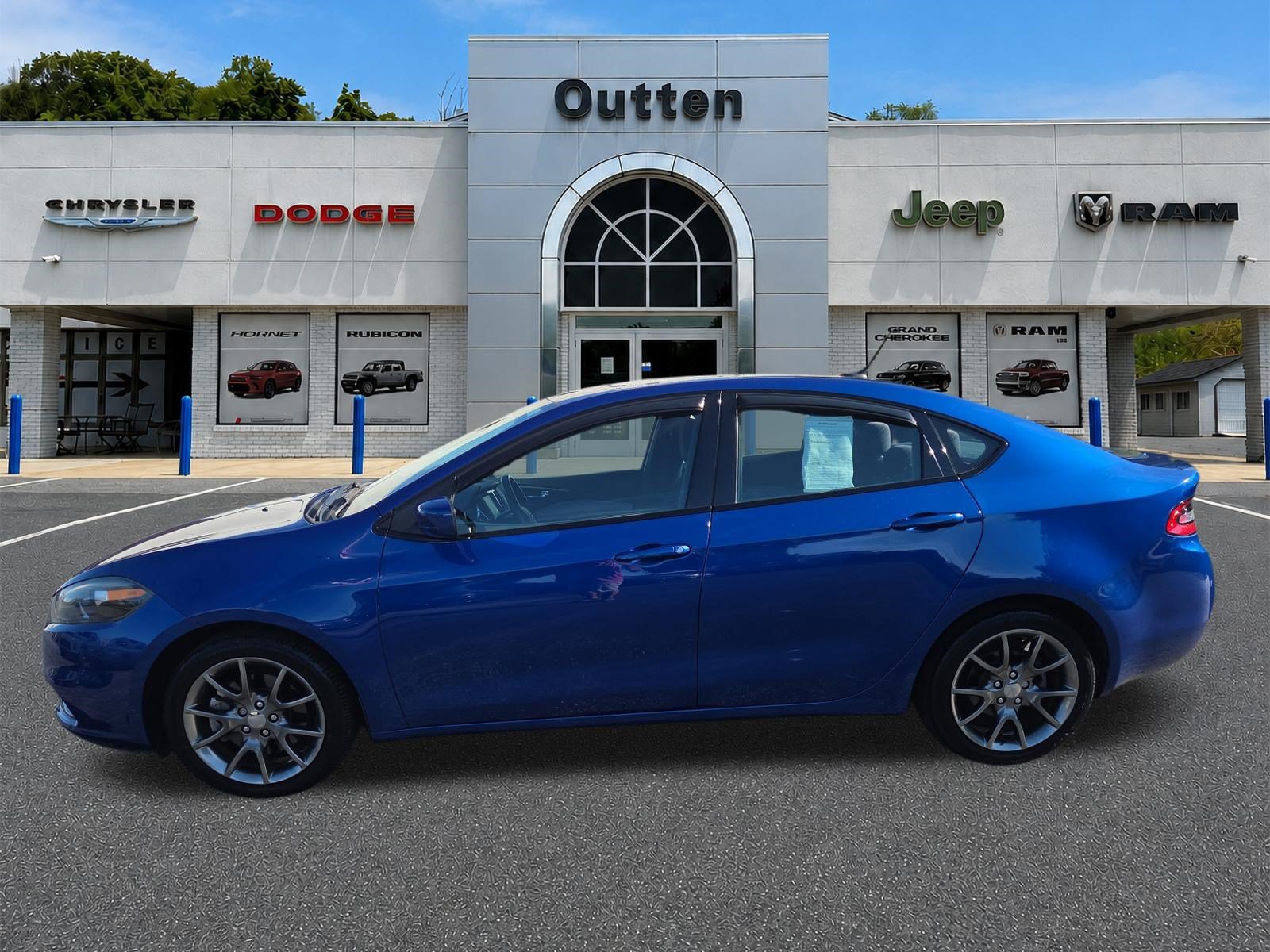Used 2014 Dodge Dart SXT w/ Sun/Sound Group FWD image 7