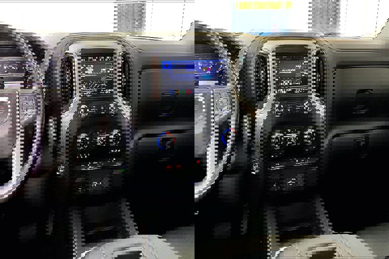 Used 2020 GMC Sierra 1500 SLT image 11