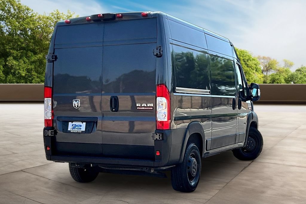 Used 2022 RAM ProMaster 1500 w/ Driver Convenience Group FWD image 2