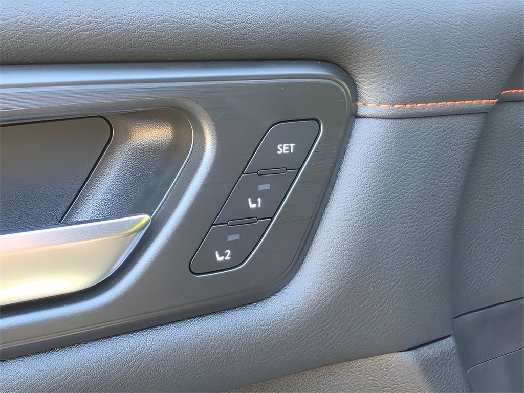 New 2026 Nissan Armada PRO-4X image 27