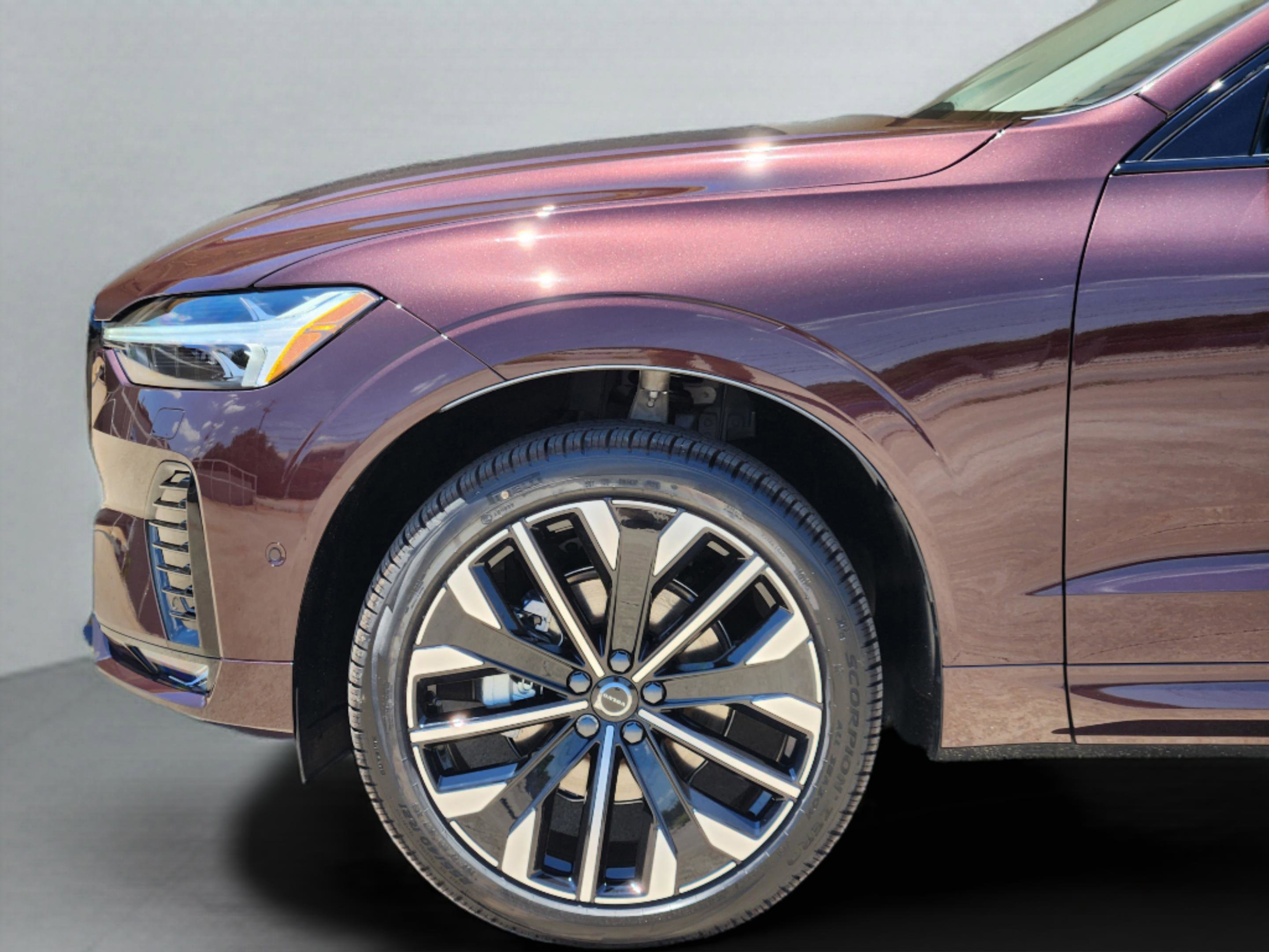 New 2026 Volvo XC60 B5 Ultra w/ Protection Package Premier AWD/4WD image 33