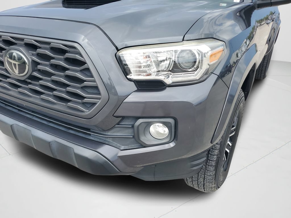 Certified 2020 Toyota Tacoma TRD Sport AWD/4WD image 25