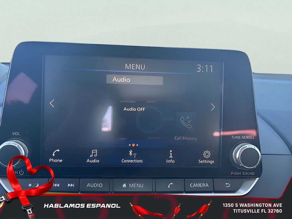 Used 2024 Nissan Altima 2.5 SV image 13