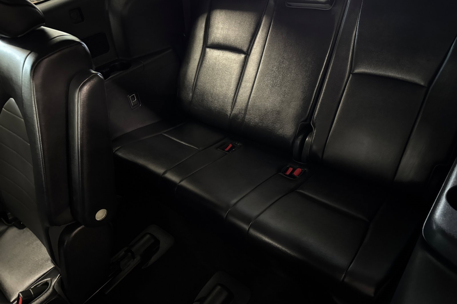 Used 2023 Toyota Highlander XLE image 15