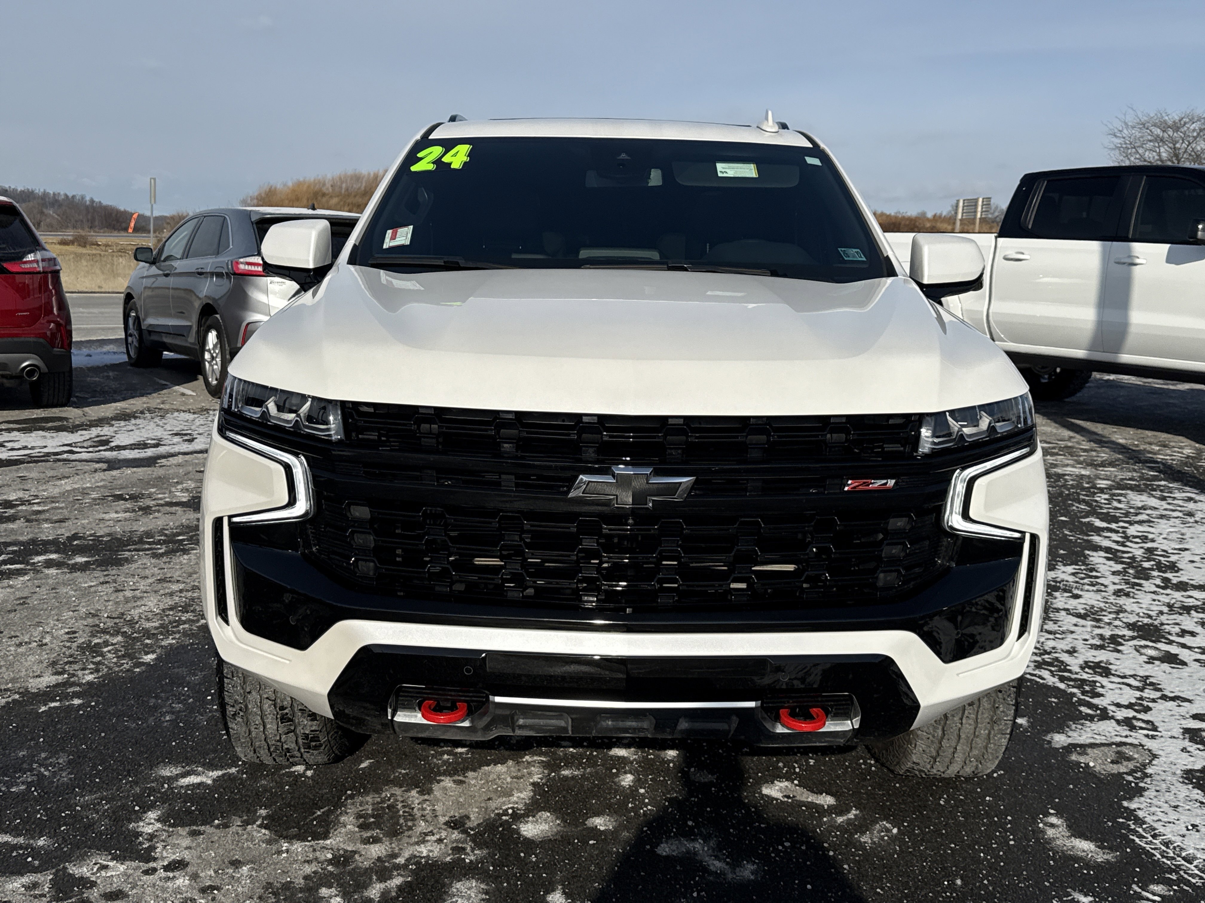 Used 2024 Chevrolet Tahoe Z71 w/ Z71 Off-Road Package image 8