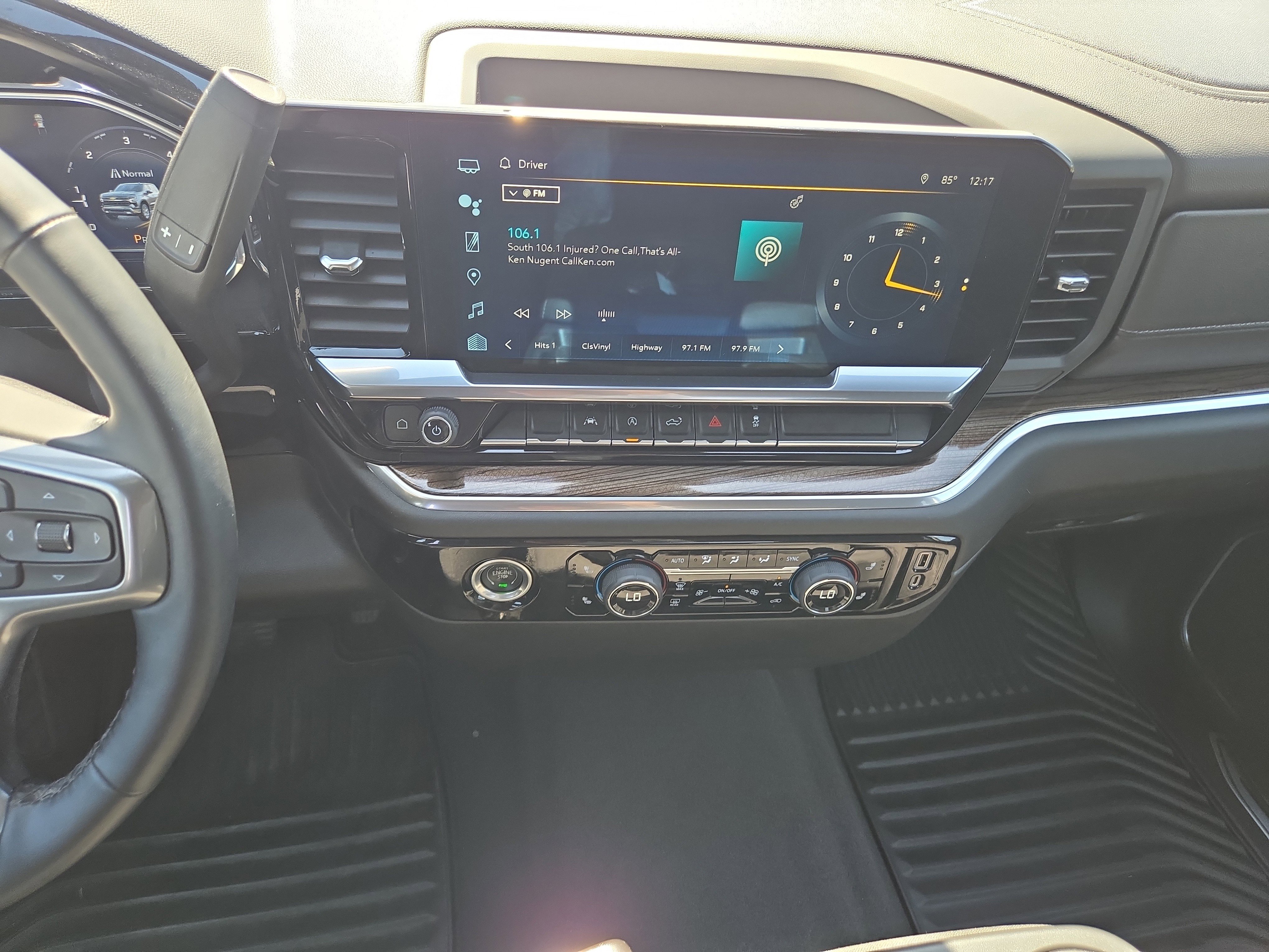 Used 2023 Chevrolet Silverado 1500 LT image 22