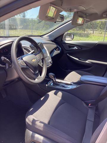 Used 2023 Chevrolet Malibu LT FWD image 9