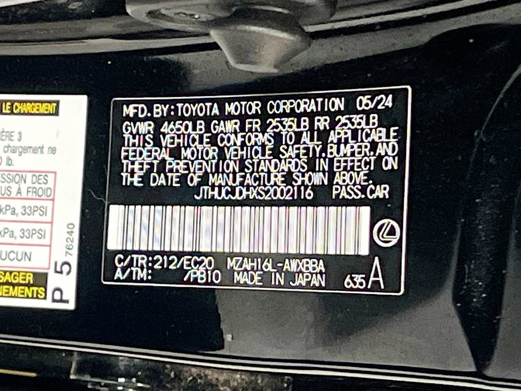 Used 2025 Lexus UX 300h AWD w/ Accessory Package (Z1) image 33