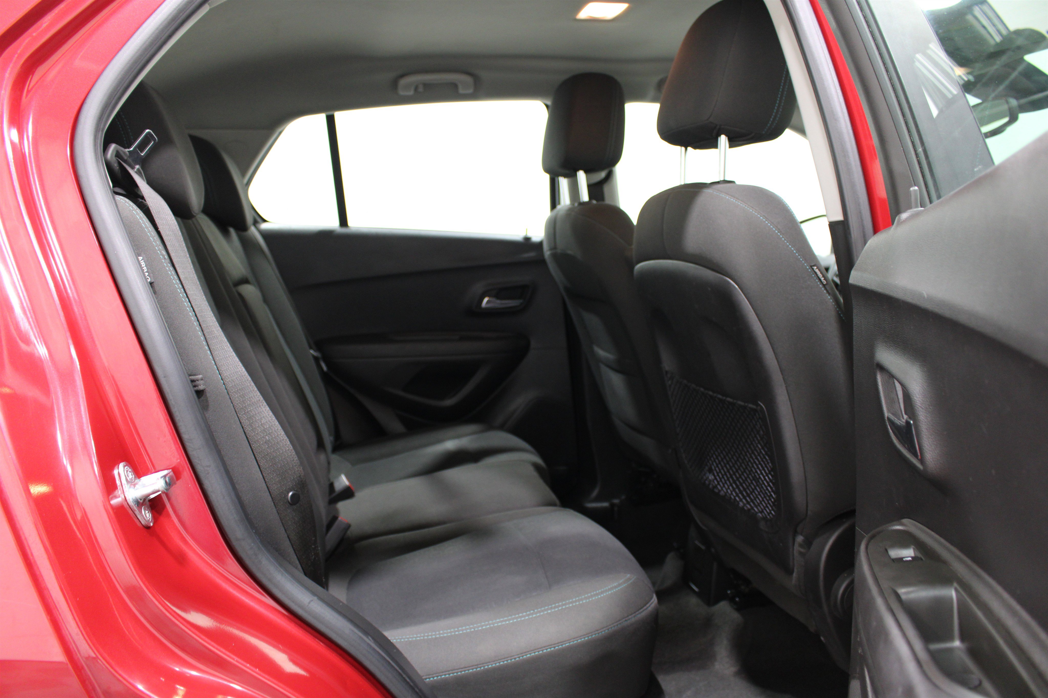 Used 2015 Chevrolet Trax LS FWD image 21