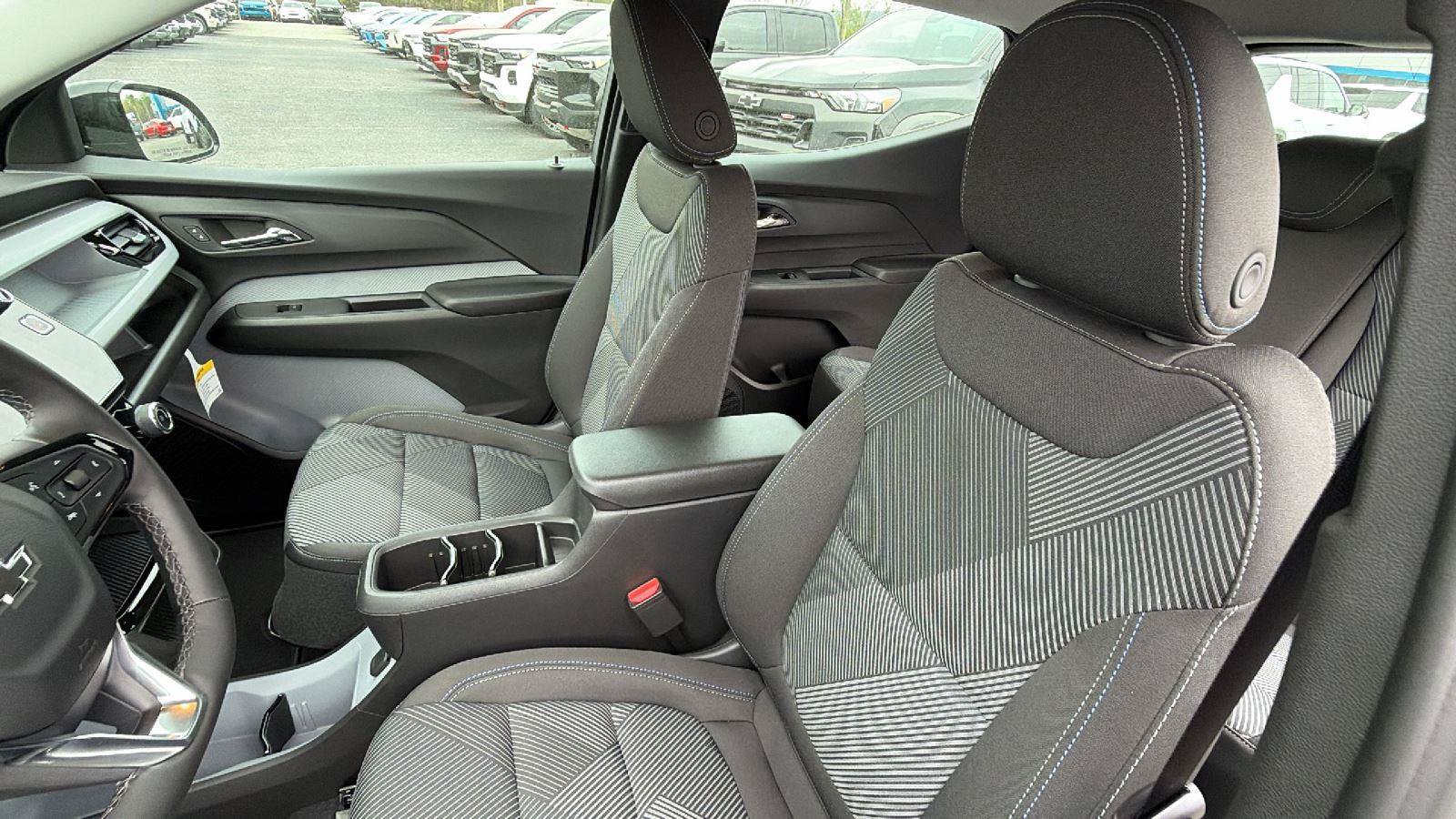 New 2027 Chevrolet Bolt LT w/ Comfort Package FWD image 14