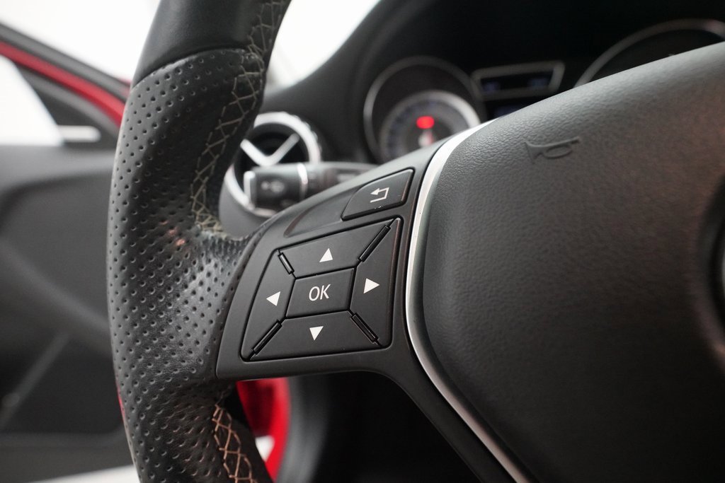 Used 2015 Mercedes-Benz GLA 250 4MATIC image 18