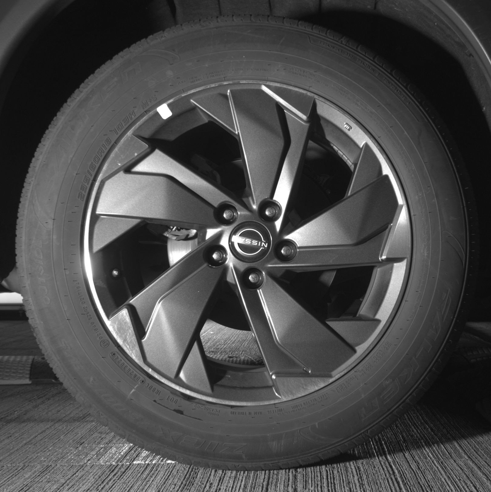 Used 2025 Nissan Rogue SV image 15