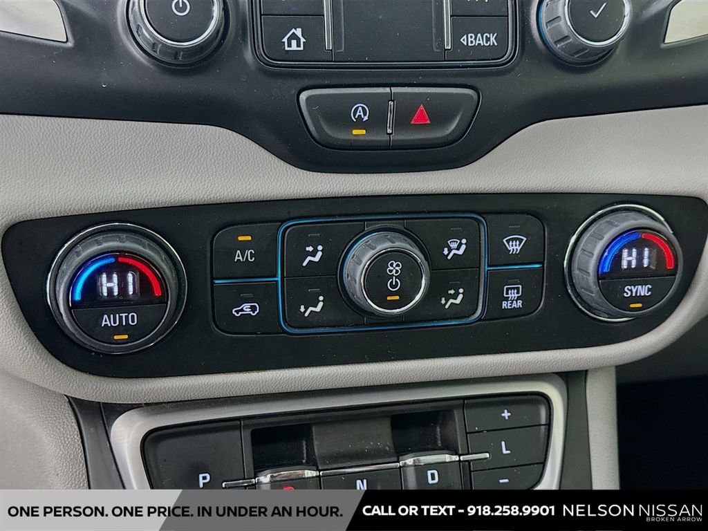 Used 2022 GMC Terrain SLT w/ LPO, Floor Liner Package image 15