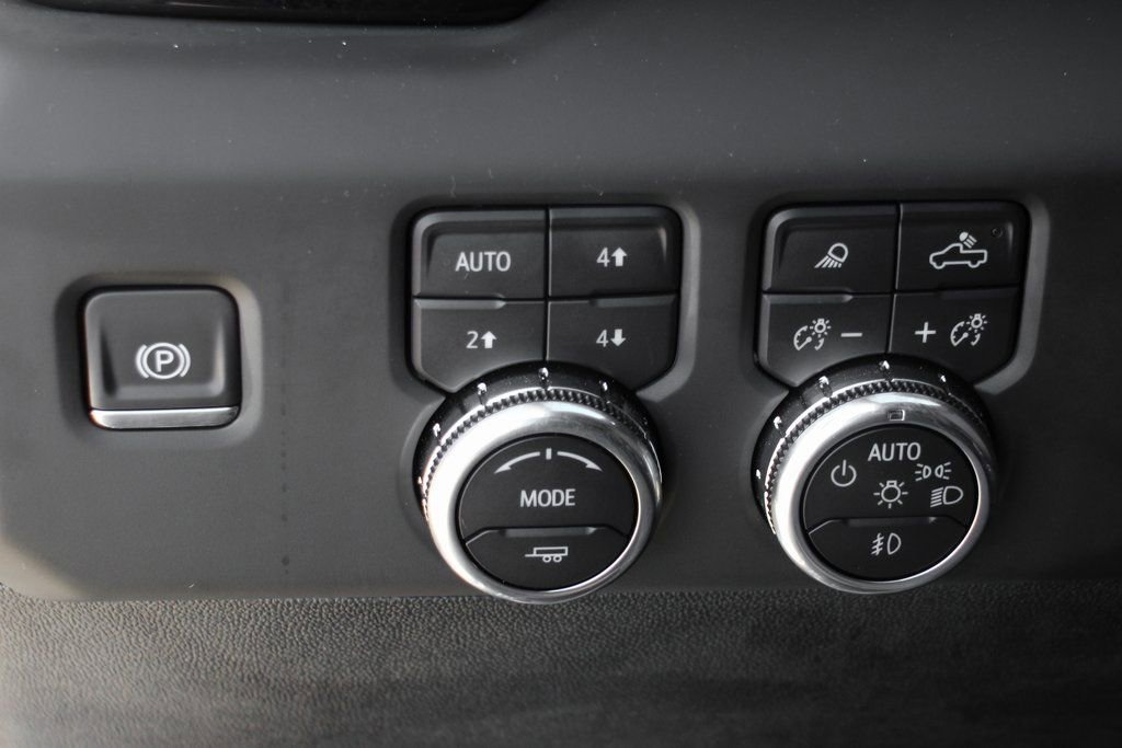 Used 2025 GMC Sierra 2500 Denali Ultimate AWD/4WD image 25