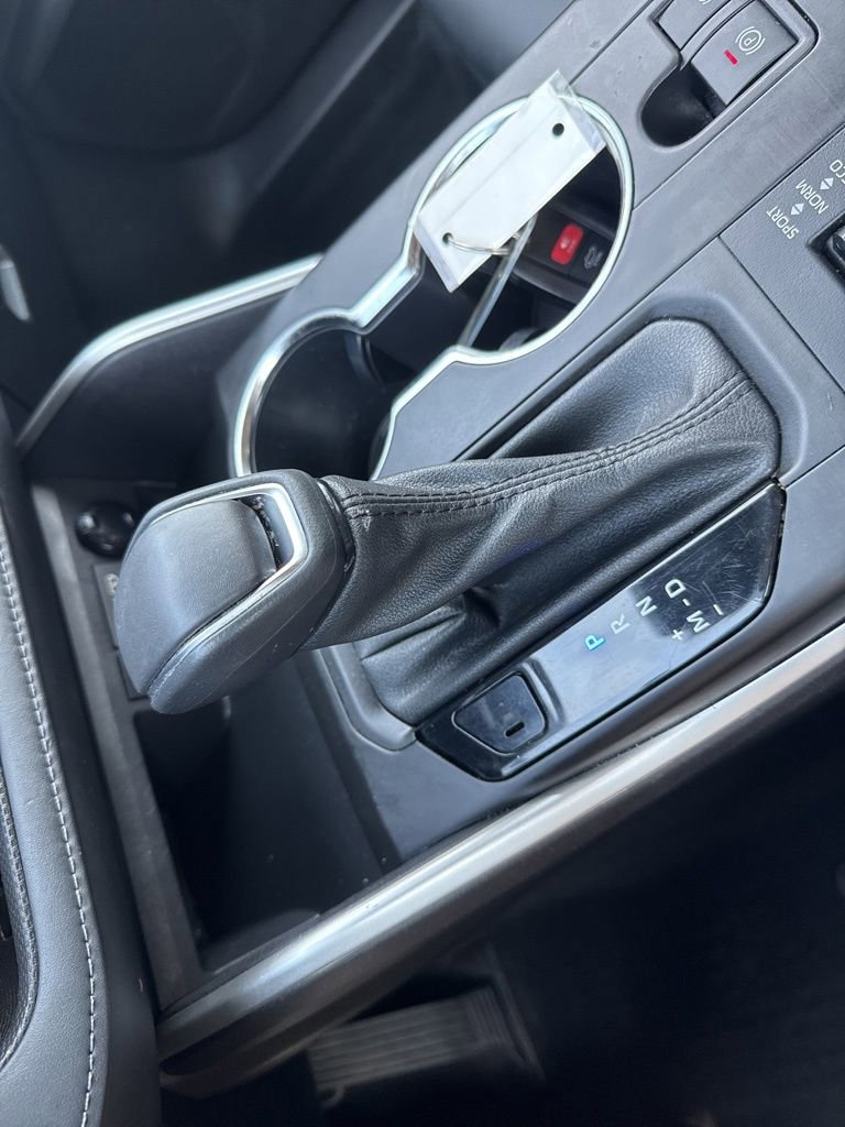 Used 2022 Toyota Highlander XLE image 36