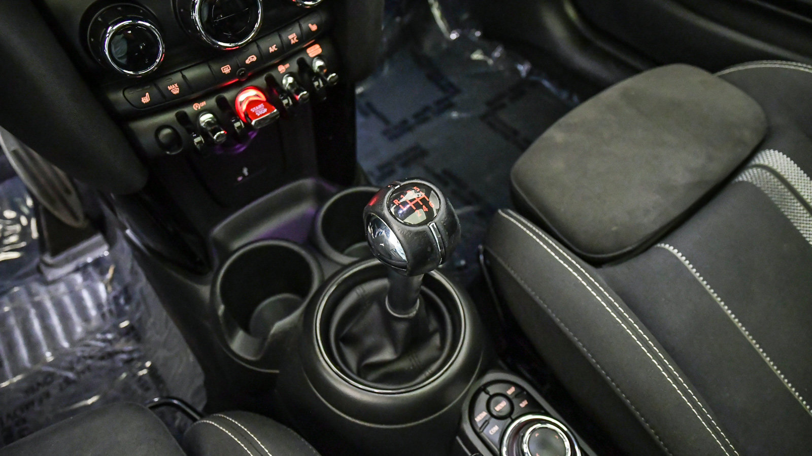 Certified 2024 MINI Cooper John Cooper Works FWD image 27