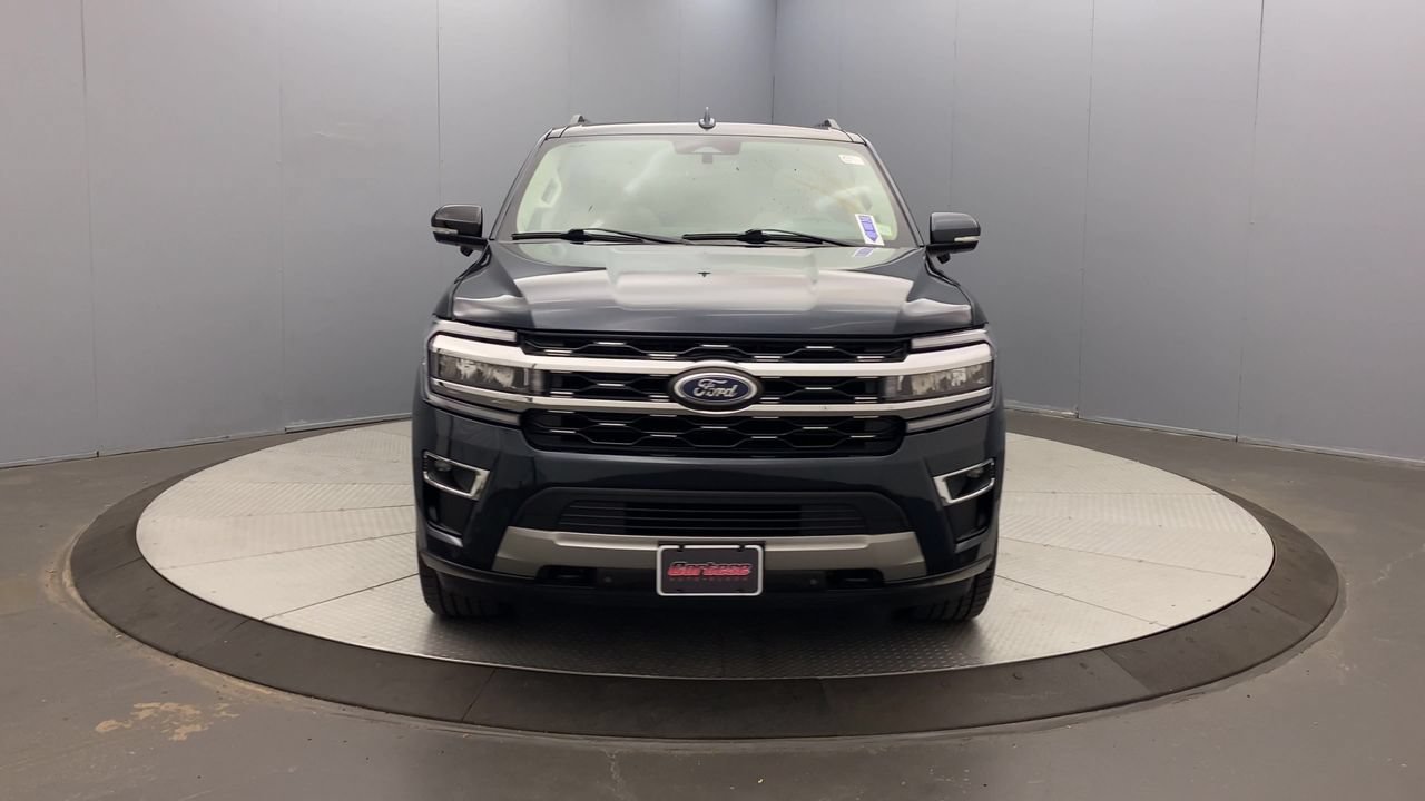 Used 2023 Ford Expedition Limited AWD/4WD image 8