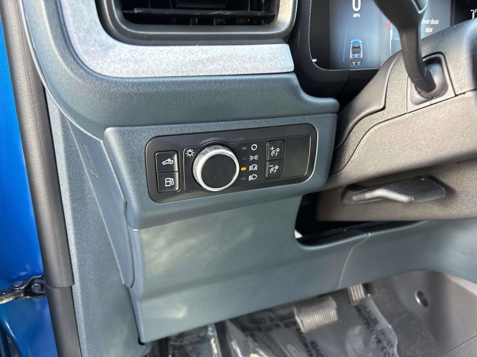 New 2025 Ford Maverick XLT w/ Equipment Group 301A image 14