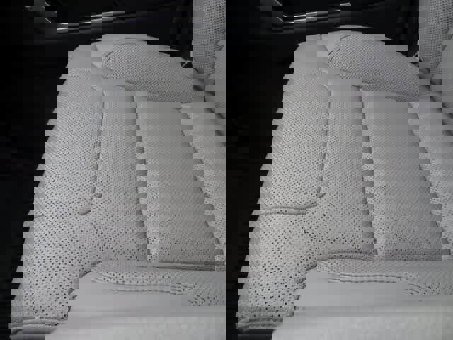 Used 2023 Toyota Sequoia Limited image 35