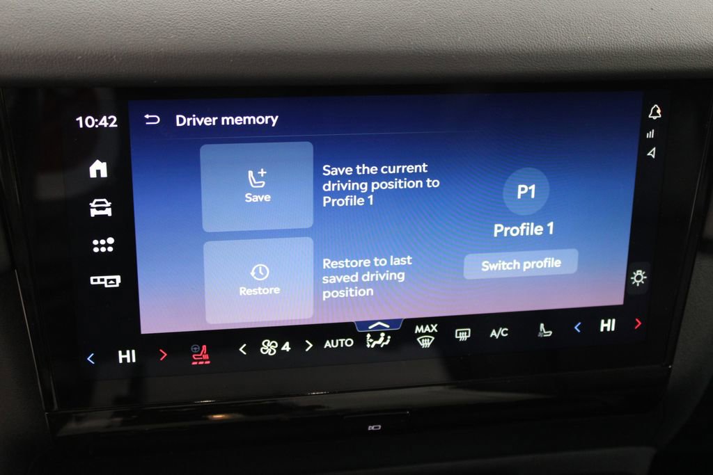 New 2026 Lincoln Navigator L Premier AWD/4WD image 52