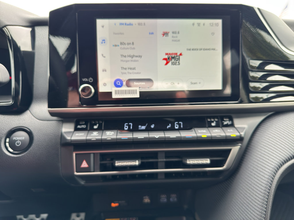 New 2026 Toyota Camry Hybrid image 21