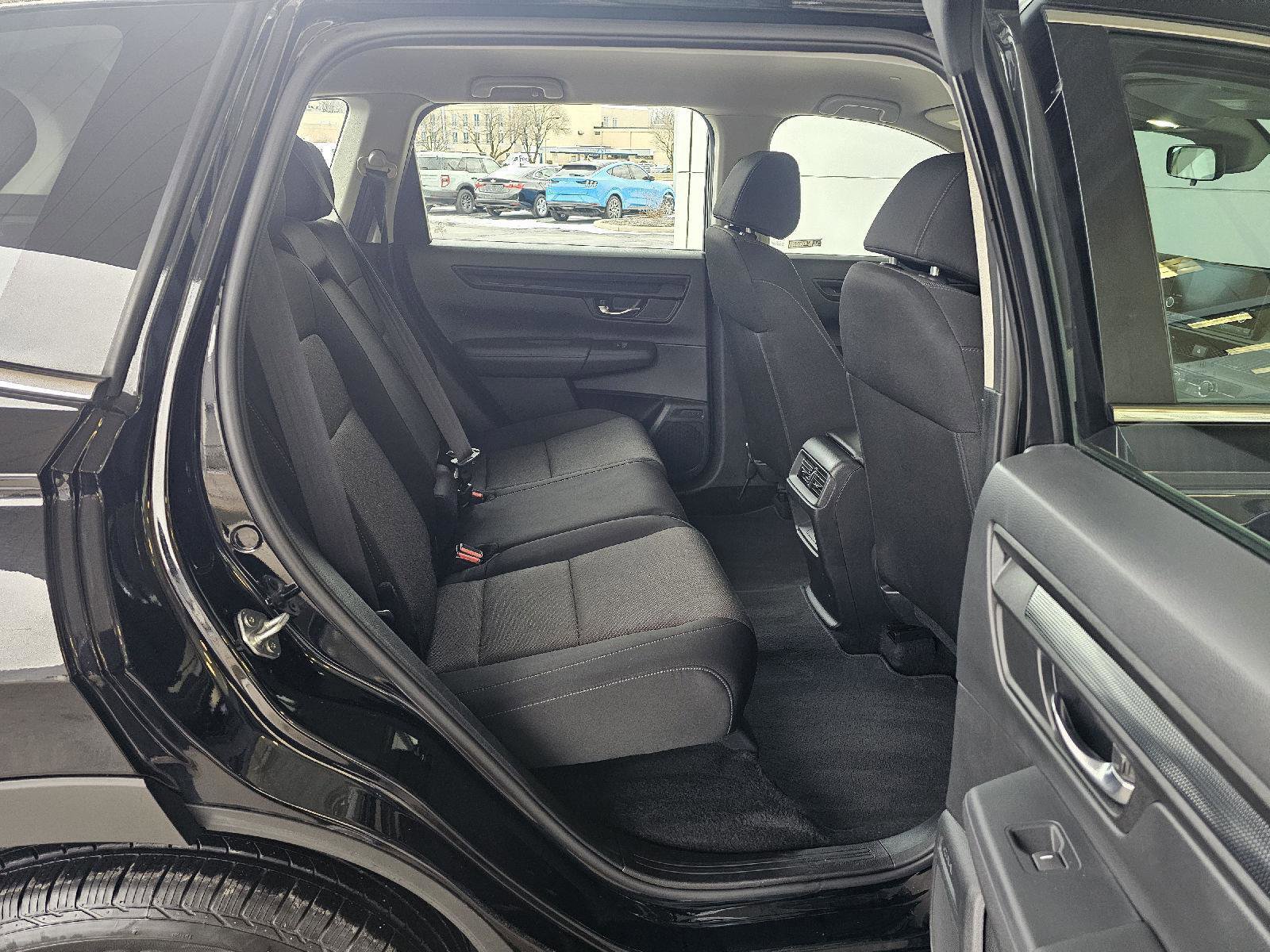 Used 2024 Honda CR-V LX image 14