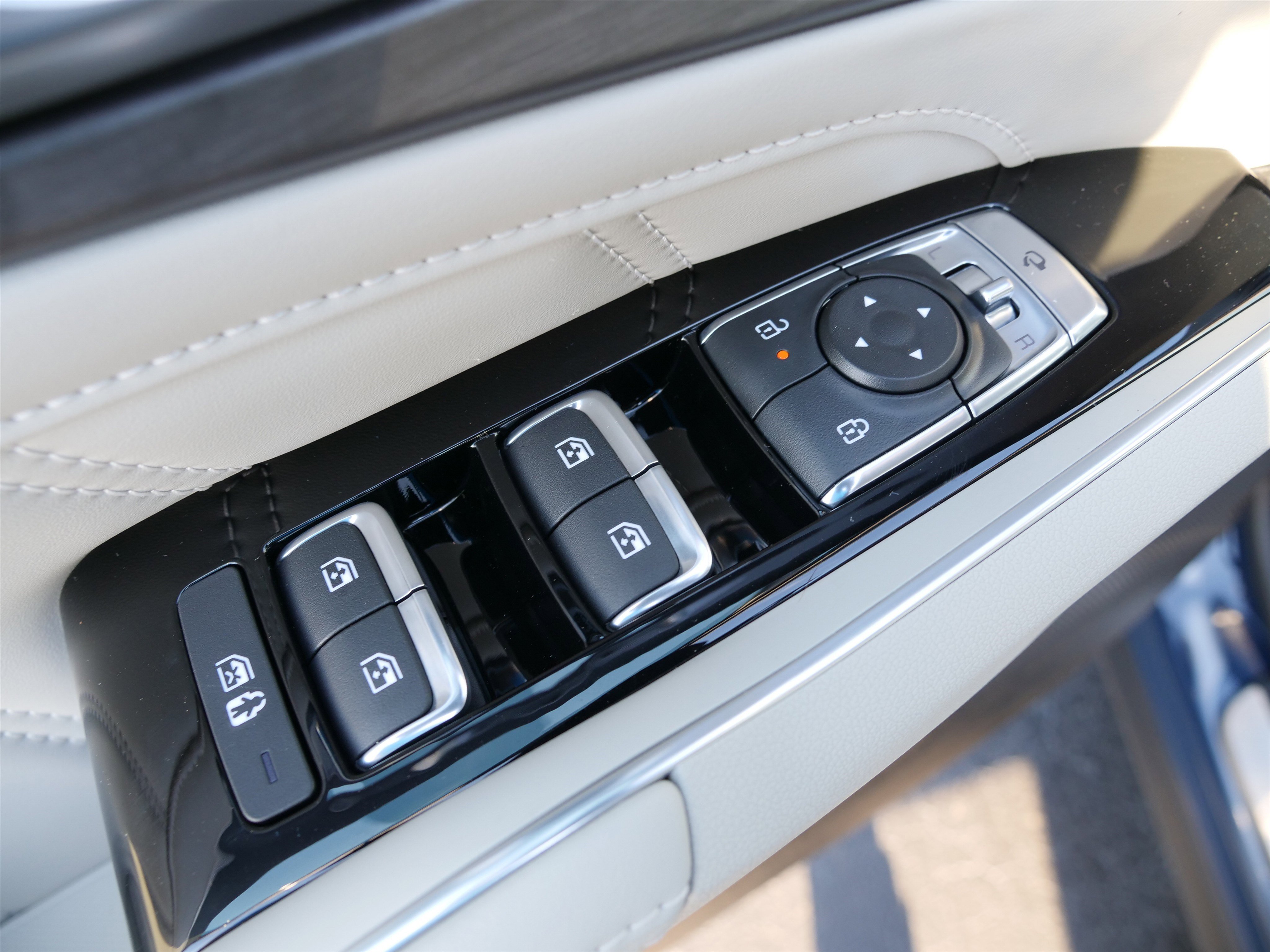 New 2026 Kia Sorento SX image 19