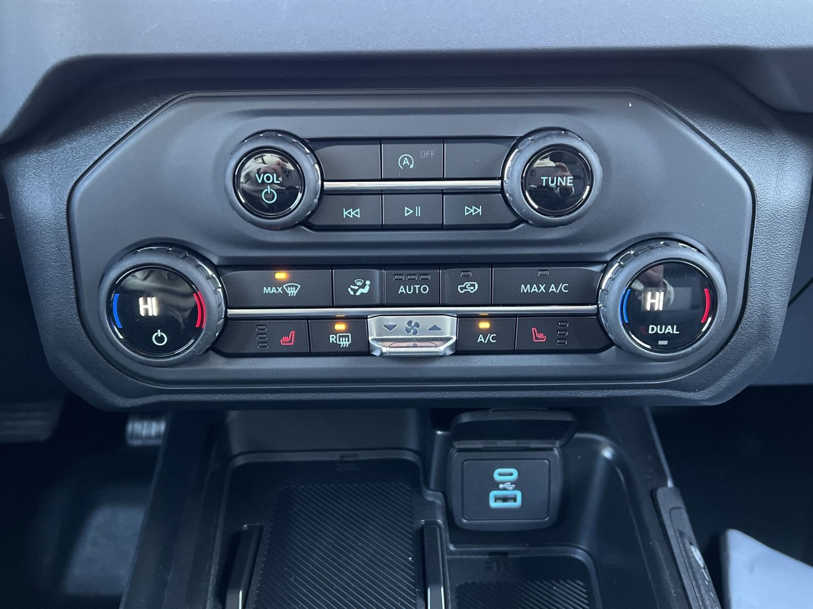 New 2025 Ford Bronco Big Bend image 21