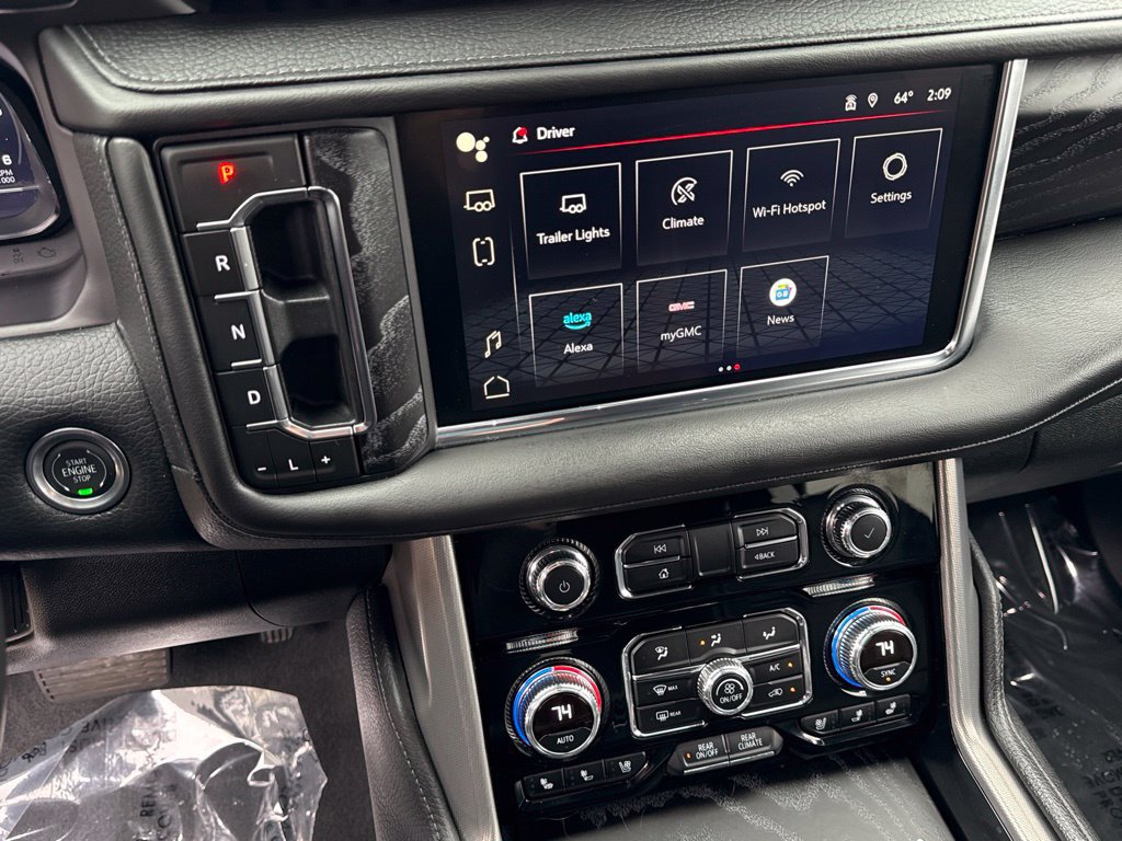 Used 2024 GMC Yukon Denali AWD/4WD image 20