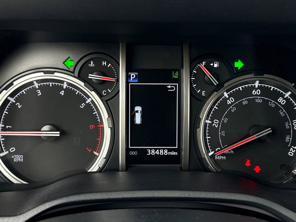 Used 2024 Toyota 4Runner TRD Off-Road Premium image 35